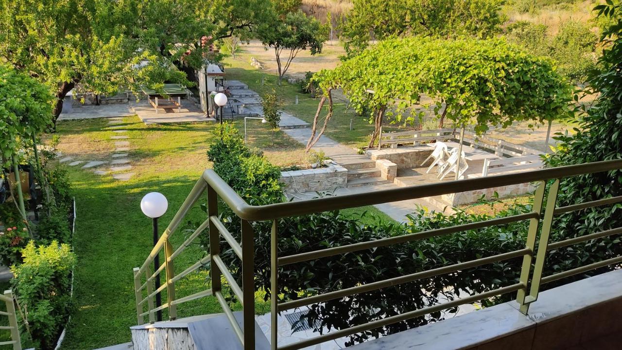 Asterias Maisonette & Apartments Kariani ภายนอก รูปภาพ